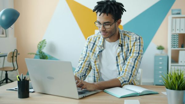 Agence digital Annecy : transformez votre présence en ligne