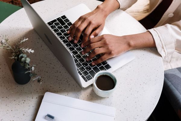 Qu'est-ce qu'un blog et comment en créer un avec succès ?